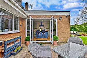 Photo 7- click for photo gallery